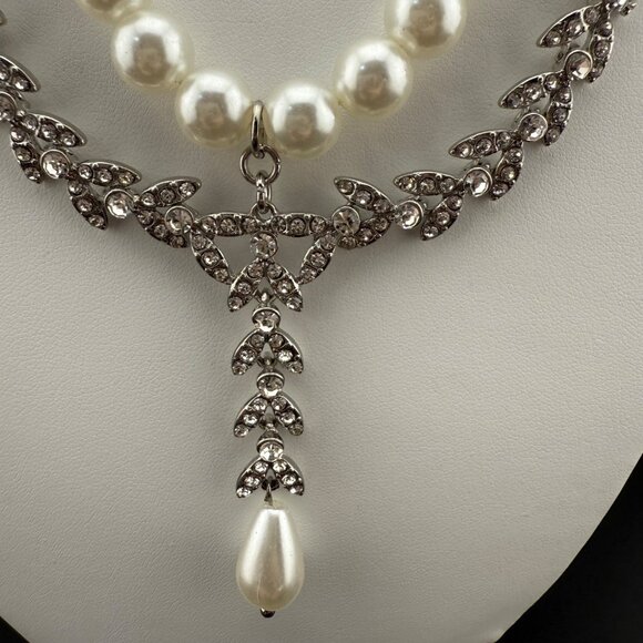 Elegant Faux Pearl Double-Strand Necklace With Rhinestone Pendant & Drop Pearl A - Picture 4 of 7